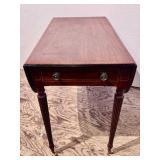 IMPORTANT ENGLISH PEMBROKE TABLE