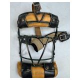 CATCHER'S MASK