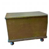 PAINTED PINE BLANKET BOX