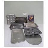Bakeware w/ Cupcake Pans & More