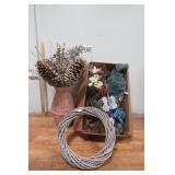 Holiday Greenery - Lg Wicker Vase & Wreath