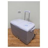 Rubbermaid Lg Cooler w/ Handle &  Wheels