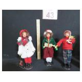 Set Of 3 Christmas Carolers 9' Tall