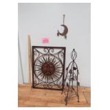Sun Metal Decor 21'x29' - Shelf & More