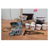 Planters - Gloves & More