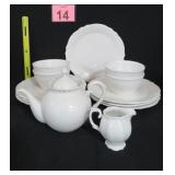 Pier One Dishes & Grace Teaware Tea Pot