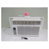 6000 BTU A/C w/ Remote - Works Good