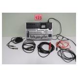 Fostex MR16 Digital Multi Tracker w/ Cords