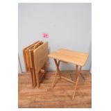 Set Of 4 Tray Tables w/ Stand