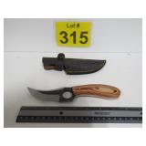 New Damascus Steel Knife w/ Sheath 8'