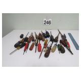 Large Lot Of Screwdrivers