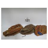 3 Vintage Baseball Mitts / Gloves