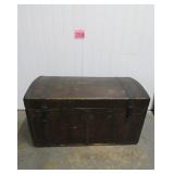 Antique Wood Trunk 19x37x22'