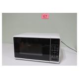 700 Watt Microwave - Tested