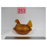 Vtg Golden-Amber ' Hen-On-Nest'