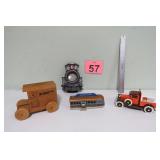 Lefton Diner - Die Cast & Wood Banks