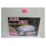 Star Trek Sealed USS Enterprise - Ertl Model Kit