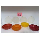 Set Of 4 Vtg Tupperware Bowls w/ Lids