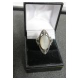 Vtg .925 Sterling Silver Mother Of Pearl sz 8 Ring