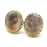 14K Gold Carved MOP Cameo Stud Earrings 14K Gold Carved MOP Cameo Stud Earrings