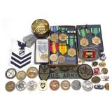 (44) US Military Insignia Pins, Medals & Patches (44) US Military Insignia Pins, Medals & Patches