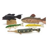 5 Spearing Fishing Decoys (incl. Lawrence Bethel) 5 Spearing Fishing Decoys (incl. Lawrence Bethel)