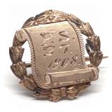 1908 10K Yellow Gold Lapel Pin