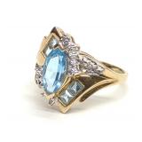 10K Yellow Gold Blue Topaz Statement Ring (sz 7.5)