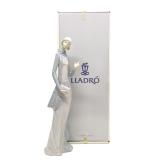Lladro 5756 Ashley Porcelain Lady Figurine w/ Box