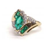 10K Gold Lab Grown Emerald & Diamond Ring sz 7.25