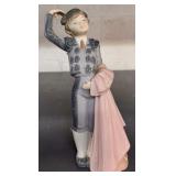 LLADRO PORCELAIN FIGURE