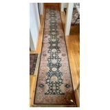 CONTEMPORARY RUNNER CARPET