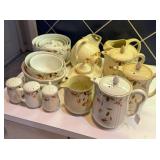 HALL AUTUMN LEAF DINNERWARE AND SERVING