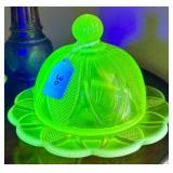 NORTHWOOD JEWELY AND FLOWER VASELINE DISH