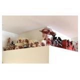 LOT OF DECORATIVE ARTS