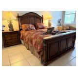 CONTEMPORARY BEDROOM SUITE