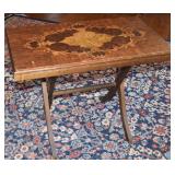 Nouveau Design Folding Accent Table 26 x 15 x 20t