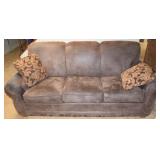 La-Z-Boy England Brown Couch w/2 Pillows 88w