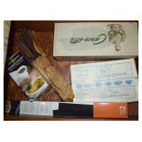 Kitchen Drawer Contents Lot: Carvette, Tartlette
