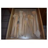 Kitchen Drawer Contents Lot w/ Wooden Utensils
