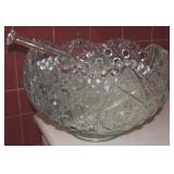 Vtg LE Smith Daisy & Button Punch Bowl Set w/