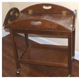 Vtg Removable Tray Top Butler