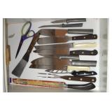 Kitchen Drawer Contents Lot: Cutco 37, Rada,