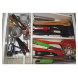 Kitchen Drawer Contents Lot: Pampered Chef,