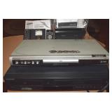 Electronics Lot w/ Samsung VHS/DVD Player +