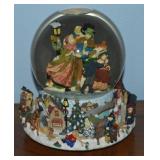 Kirkland Signature Oversized Christmas Musical