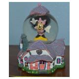 Disney Parks Minnie Mouse House Small Snow Globe