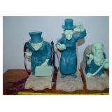 Disney Parks Hitchhiking Ghosts Gus Phineas & Ezra