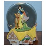 Walt Disney Snow White & Dopey Musical Snow Globe