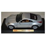 Maisto 1:18 Nissan 350Z Silver 1998 Model Car
